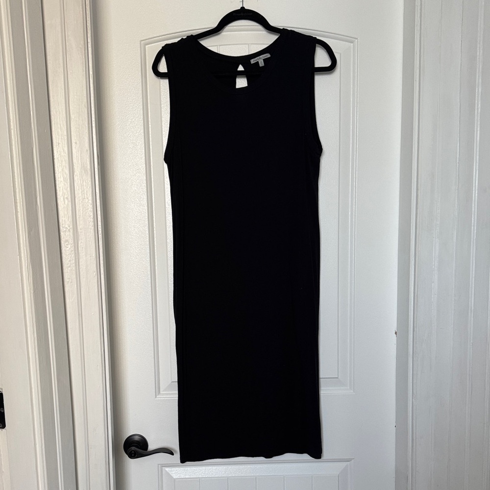 Charlotte Russe Black Sleeveless Midi Dress
